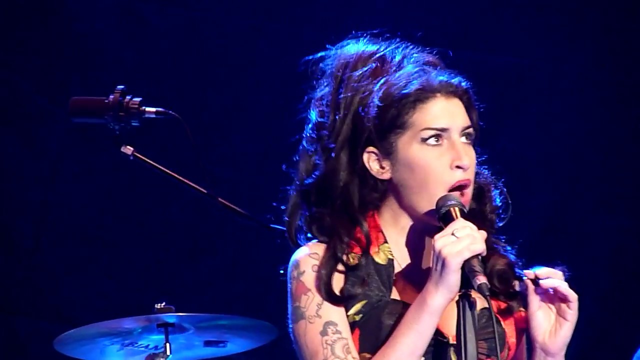 Amy Winehouse - Some Unholy War (Live at Gulf Bike Week Festival, Dubai, UAE 2011)