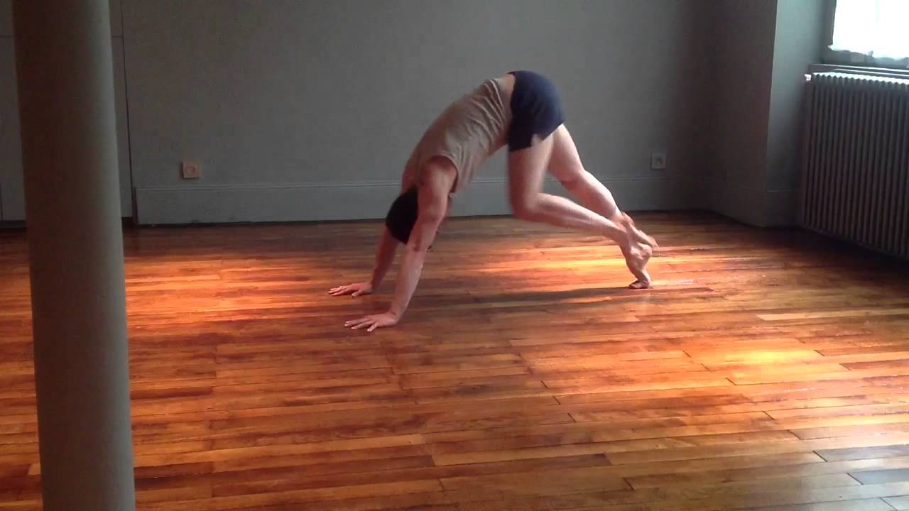The YogaFactory: 4min pour des abdos forts et sexy