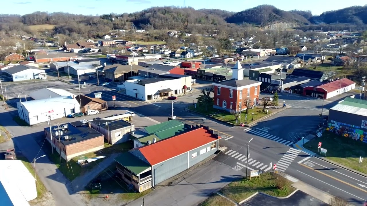 Celina Tennessee Court House 2026