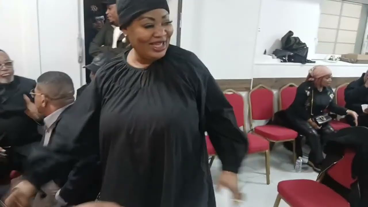BA MAMANS PARISENNES BOLINGO NA MATANGA YA GRAND PARISIEN DON PIERROT CHASON ASPIRINE  INOUBLIABLE 