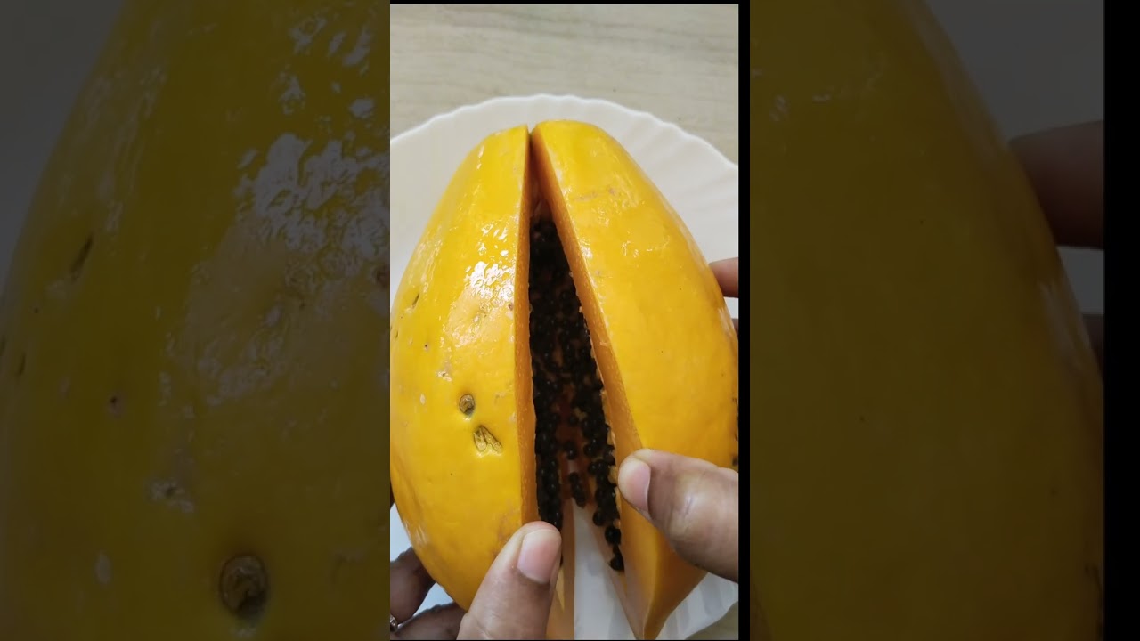 #shorts #papaya #ripepapaya #papayafruit #pawpaw #papaw