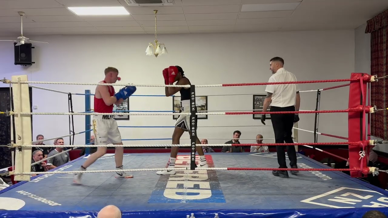 Kamal Mundell (Sheffield BC) vs Mackenzie Hodgson (LS20 BC) | Henry’s Gym Home Show