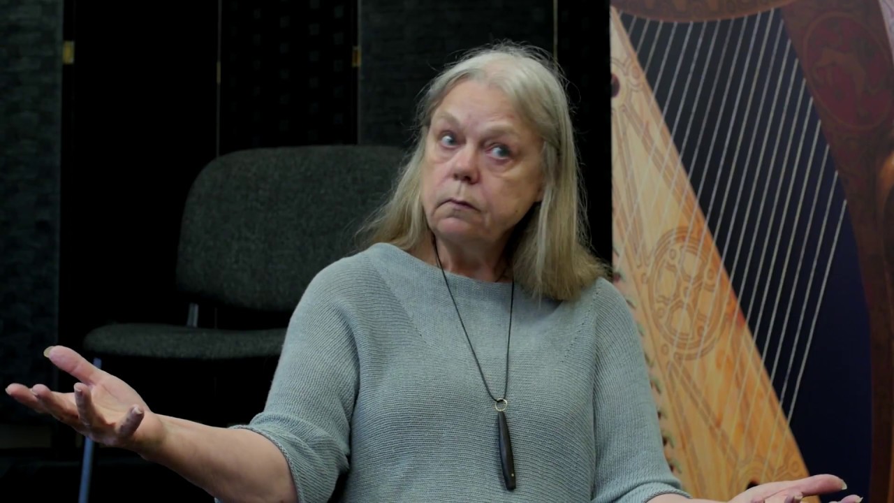 Ann Heymann in conversation: My part in the early Irish harp revival. Scoil na gCláirseach 2017