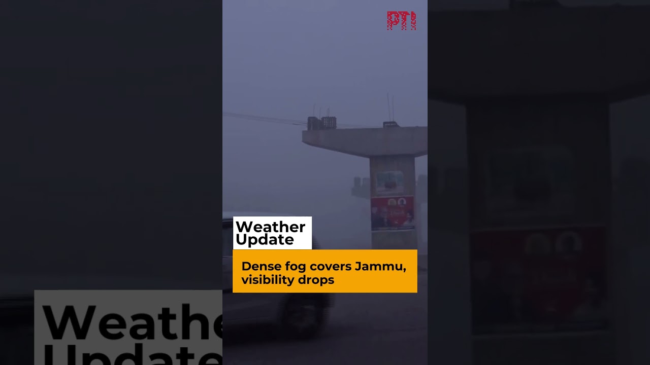 Dense fog covers Jammu, visibility drops