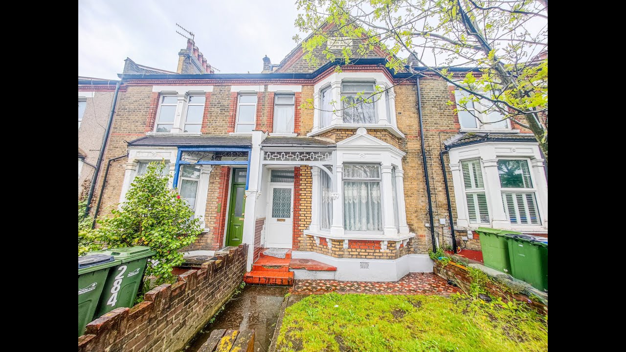 Plumstead Common Road, Plumstead, SE18 2RT