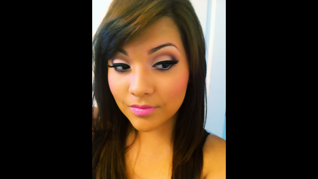 Barbie Pink Cut Crease Makeup Tutorial