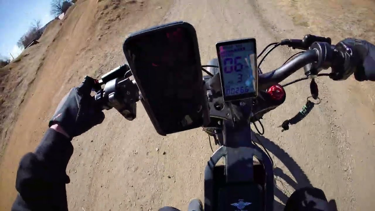 Freego on the dirt jumps 🫡🥹