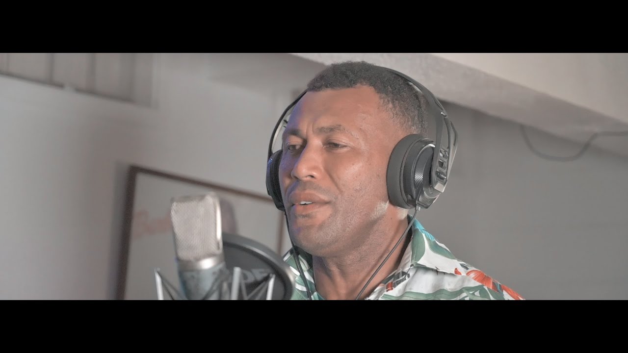 Cagivou Kei Savuwakanimoli - Adi Vula [Official Music Video]
