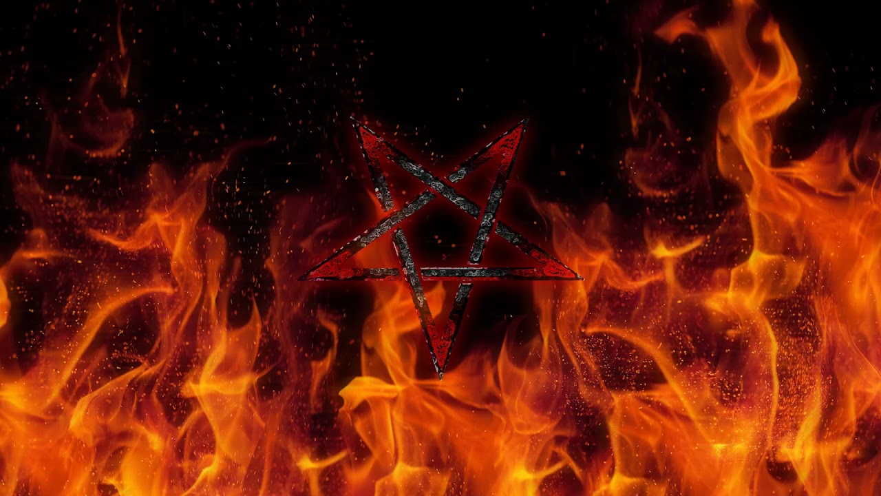 Satanic Meditation: Angela de la Lucifer.