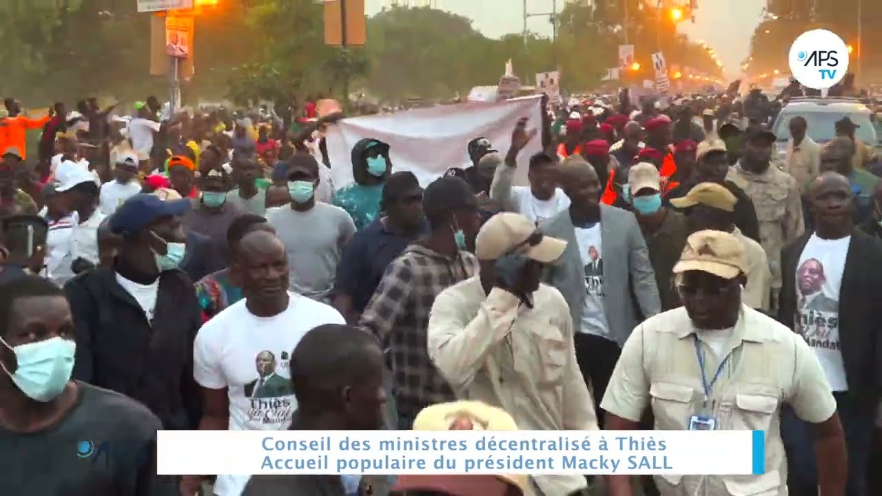 Conseil des Ministres décentralisé à Thiès : Accueil populaire du Président Macky Sall.