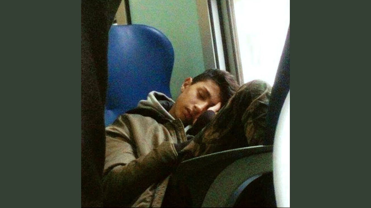 Treni (feat. Il Ghost)
