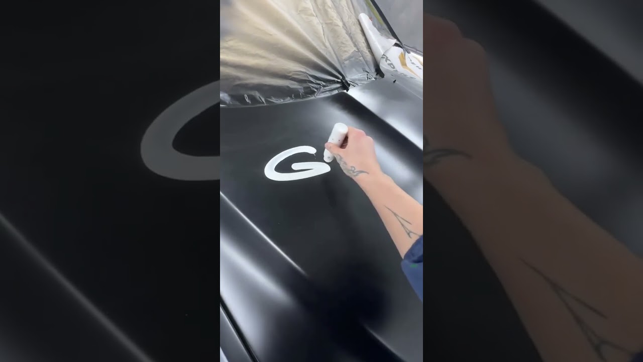 День первый. Рисую имена подписчиков за подписку