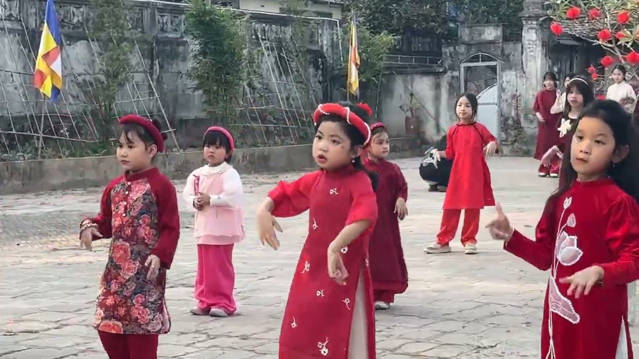 Tết Bình An - Lớp múa Trường mầm non Công Ty May - Hưng Yên