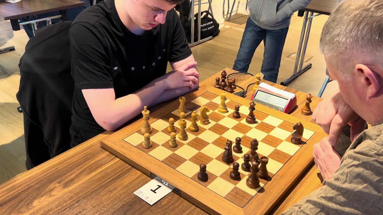 Milosz Madejski - GM Alexei Shirov | Blitz chess