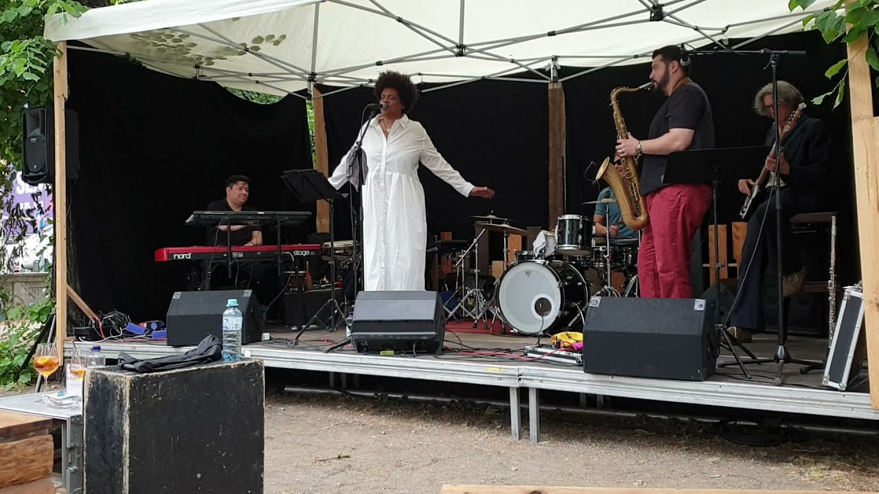 DESNEY BAILEY & The Band 1/6 - Quasimodo - Summer Fest; Berlin 2021