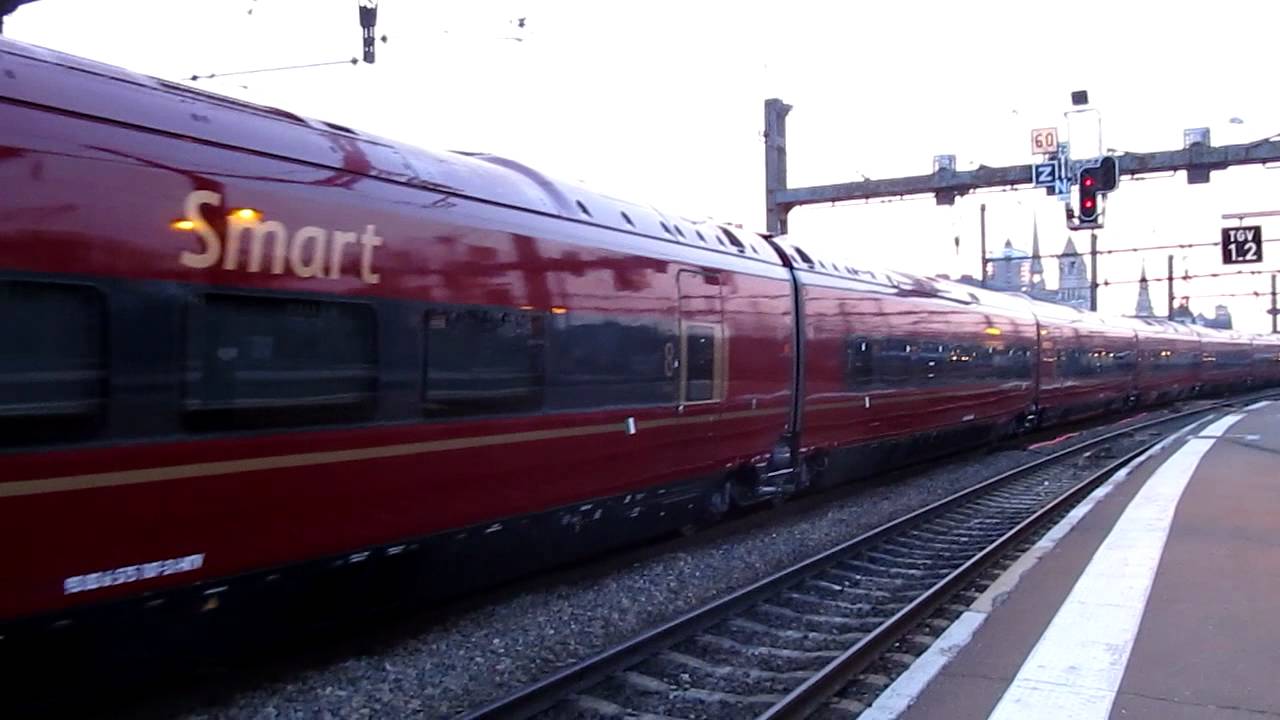Alstom AGV Italo en passage à Dijon-Ville