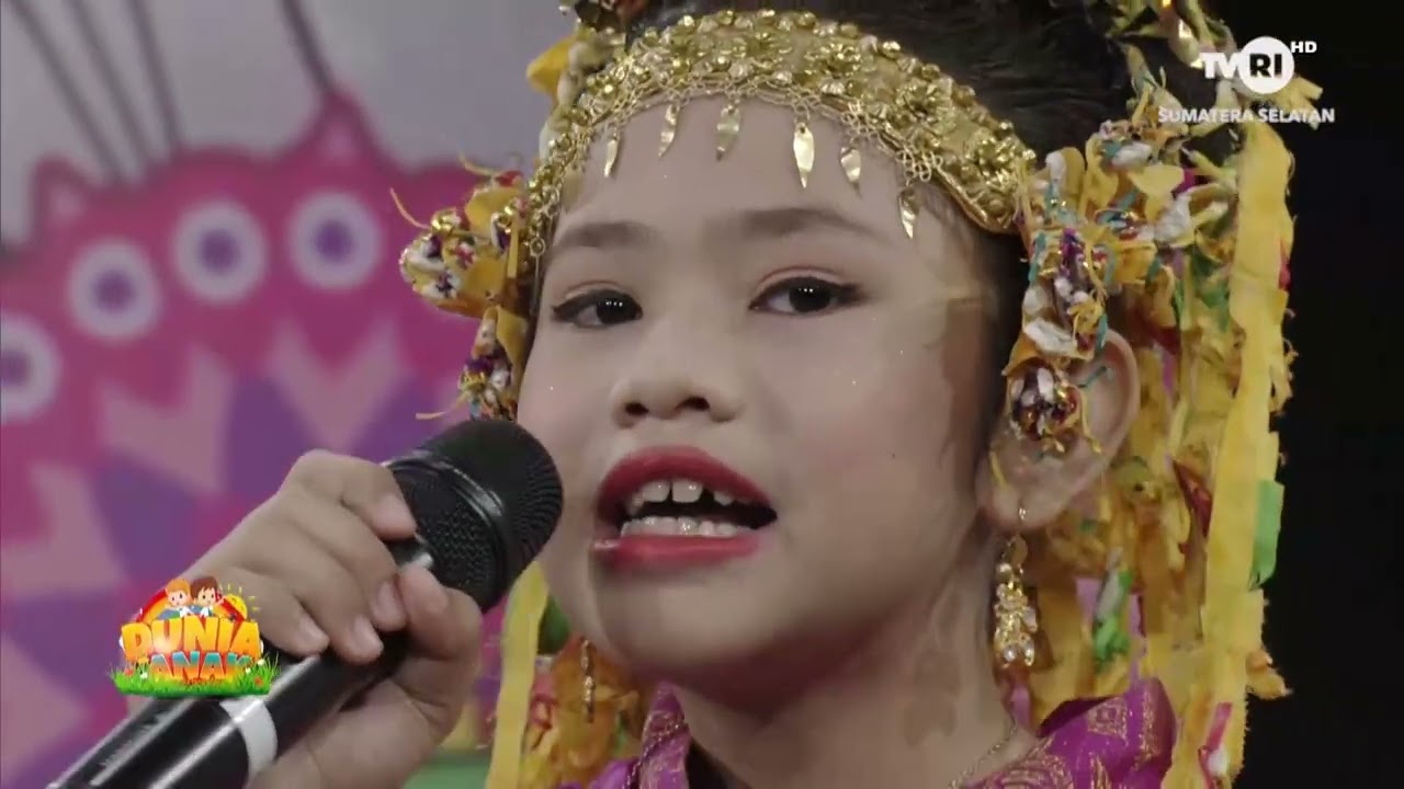 DUNIA ANAK - MENGGAMBAR DARI HURUF M
