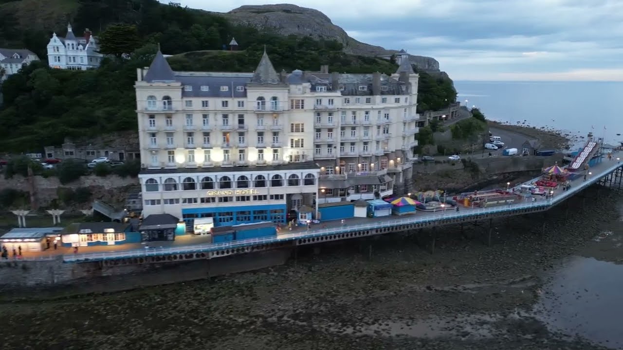 Llandudno Evening 4k Drone