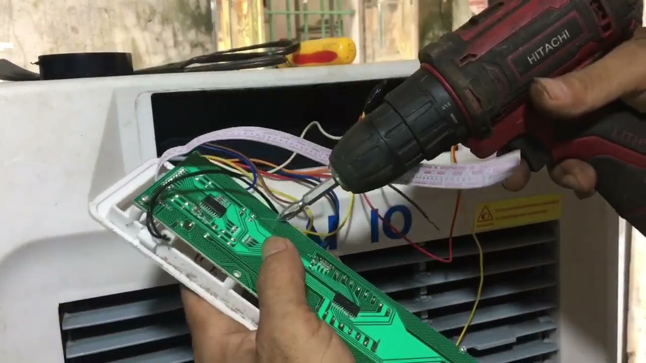 Cách chế công tắc vào quạt hơi nước rất đơn giản