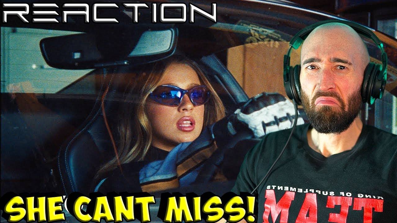 TATE MCRAE - 2 HANDS [FIRST REACTION]