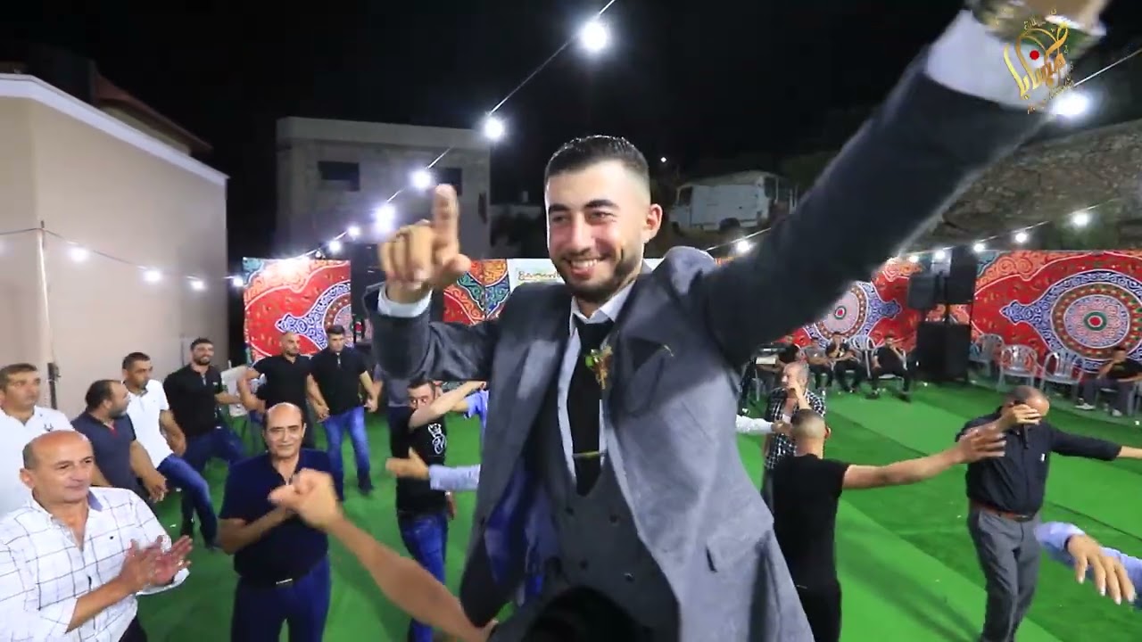 احلى صف دبكة عربية من حفل خطوبة العريس الغالي عاهد غسان خاروف مع الفنان نزيه خندقجي