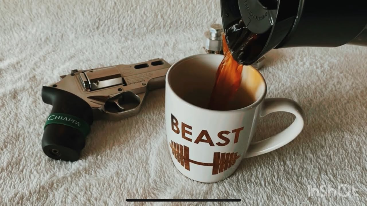 Guns & Coffee. Chiappa Rhino 30DSX 