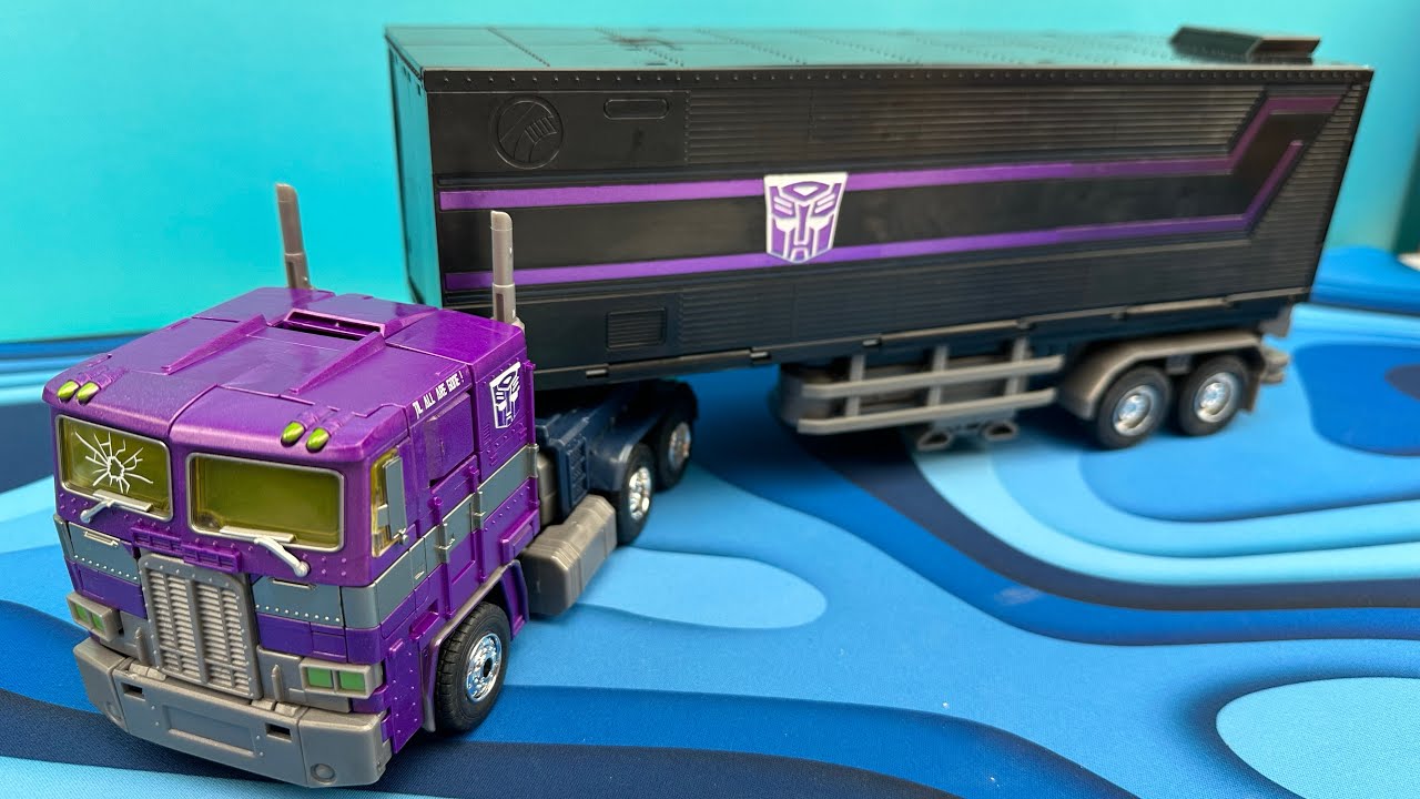 OPTIMUS PRIME SHATTERED GLASS MP-10 MASTERPIECE TRANSFORMERS REVIEW