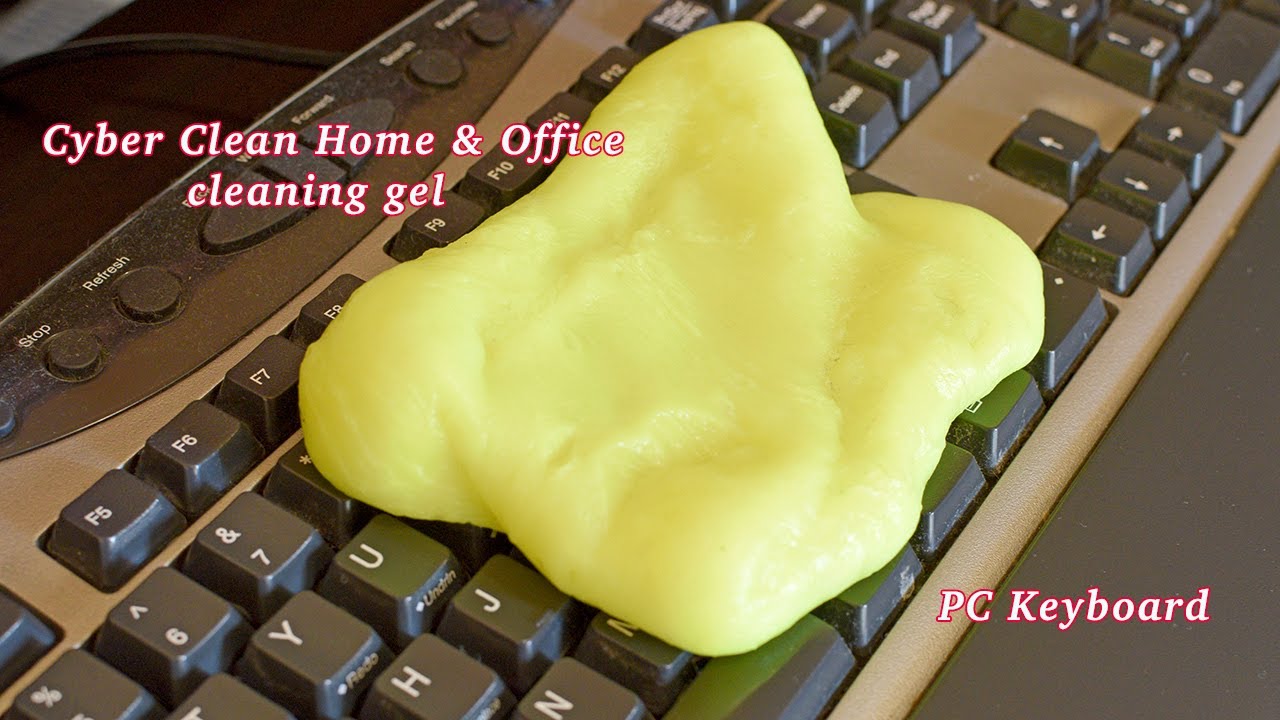 Cyber Clean Home Office cleaning keyboard