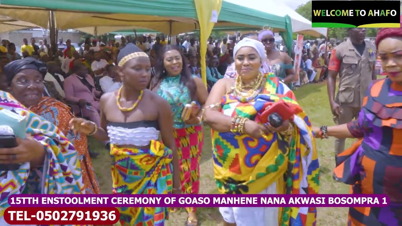 Goaso manhene Nana Akwasi Bosompra 1 shakes Ghana with tradition. Asiedu Nkatia was there