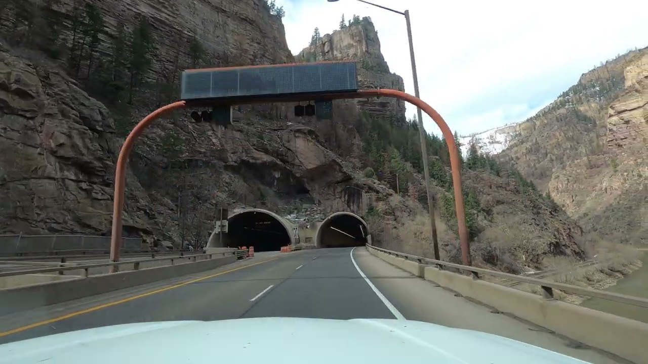 Driving Through the Glenwood Canyon Recreation Area to Glenwood Springs, Colorado / Spring 2022 Trip