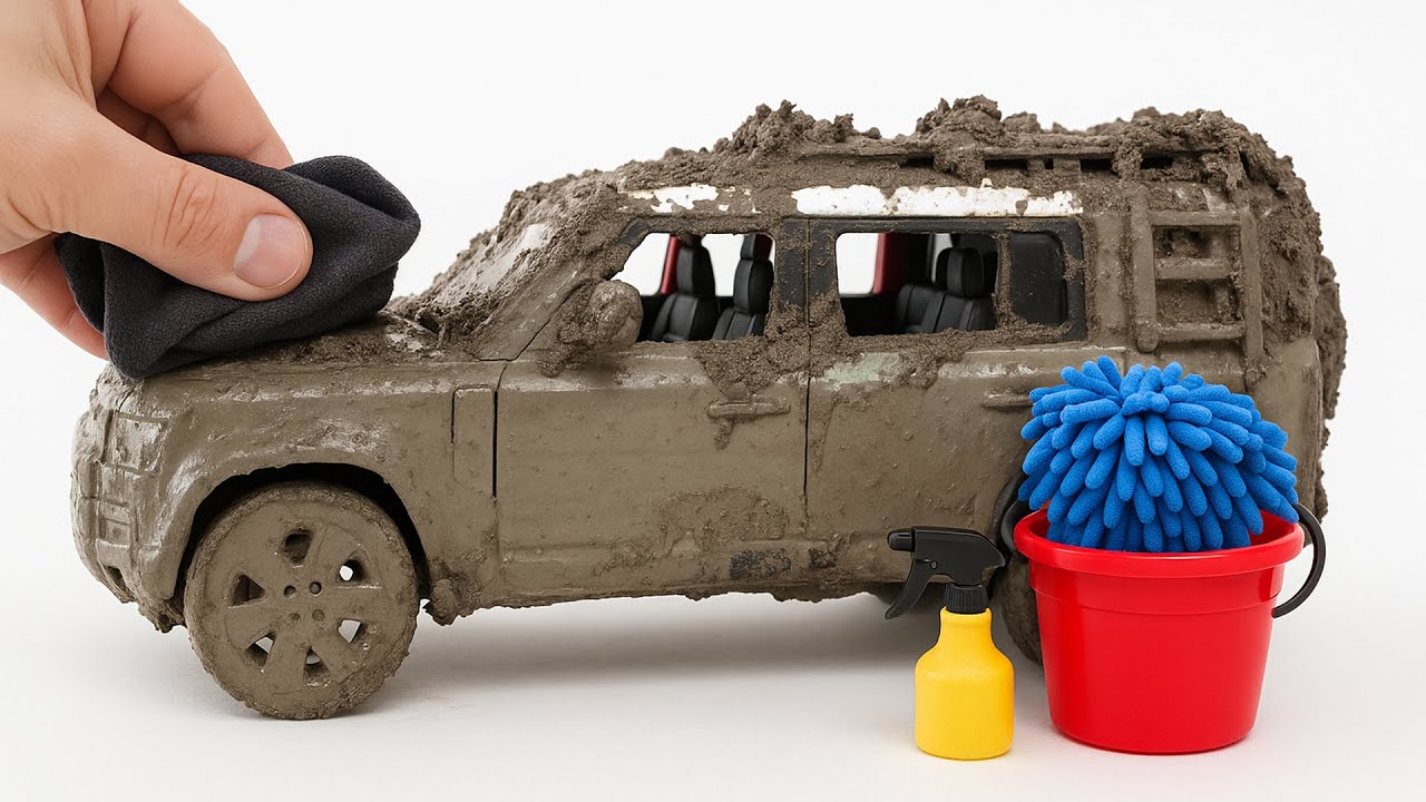 Super Realistic Cleaning of a 1:24 Land Rover Defender After an Extreme Off-Road Adventure 🥵