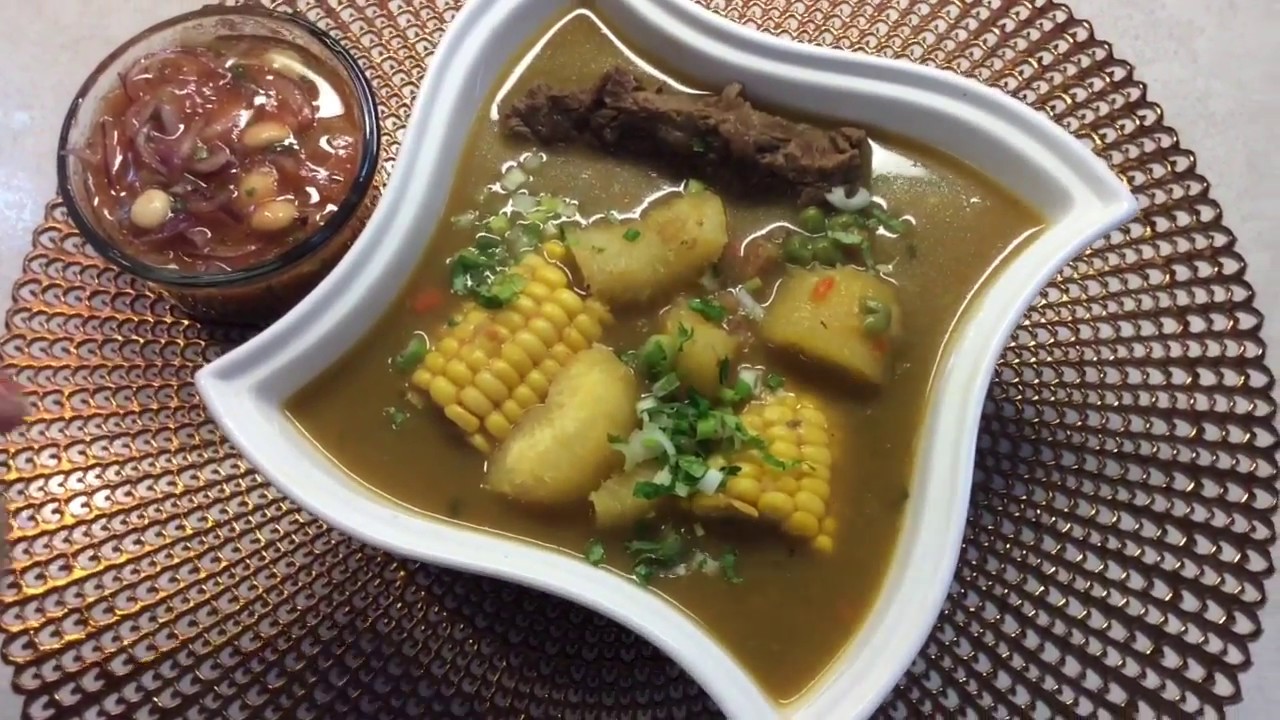 SANCOCHO (ECUADOR)