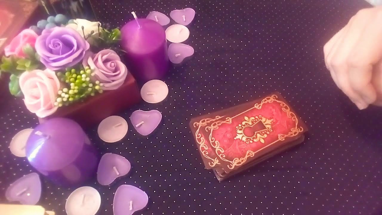 Que piensa de ti tu ex? Tarot interactivo