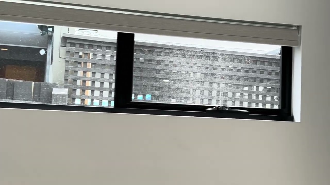 Roller Blinds Melbourne | Stylish & Affordable Window Coverings | Tip Top Blinds