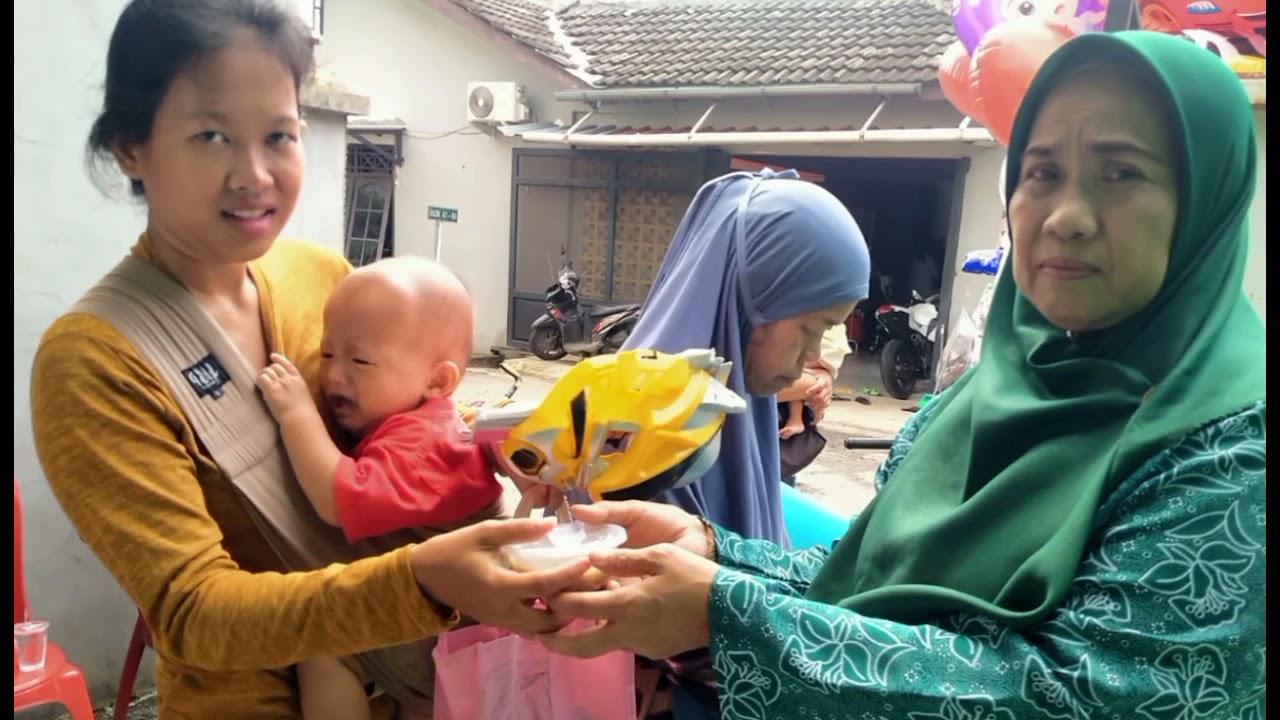 Pemberian Vit A posyandu/posbindu dan pemberian PMT tambahan. Warga rw02 RKP. JAYA