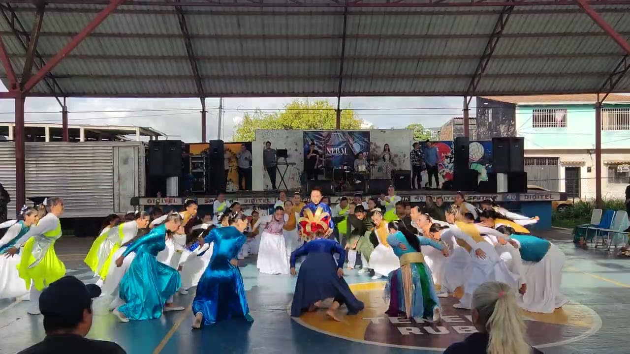 Que ruja el león