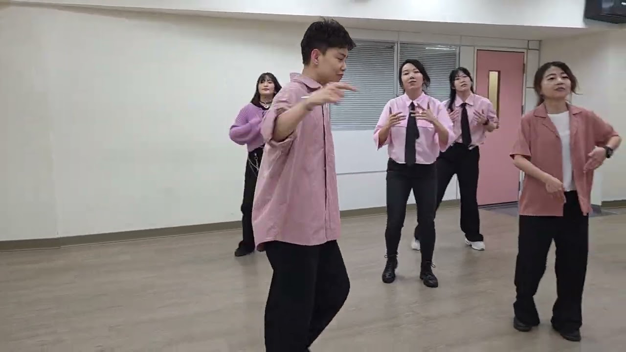 35周四2030忠孝Straykids - Do it