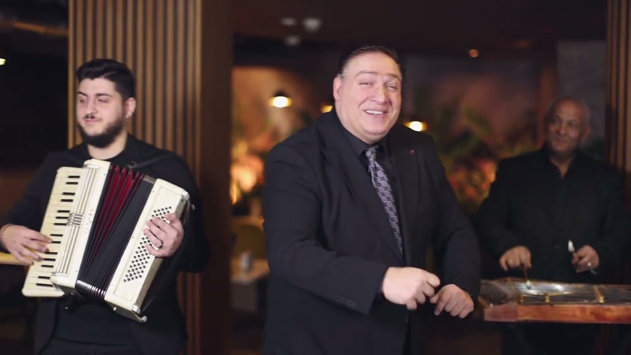 TARAFUL LUI GAROAFA *Viorel Garoafa - Ionel Ionelule