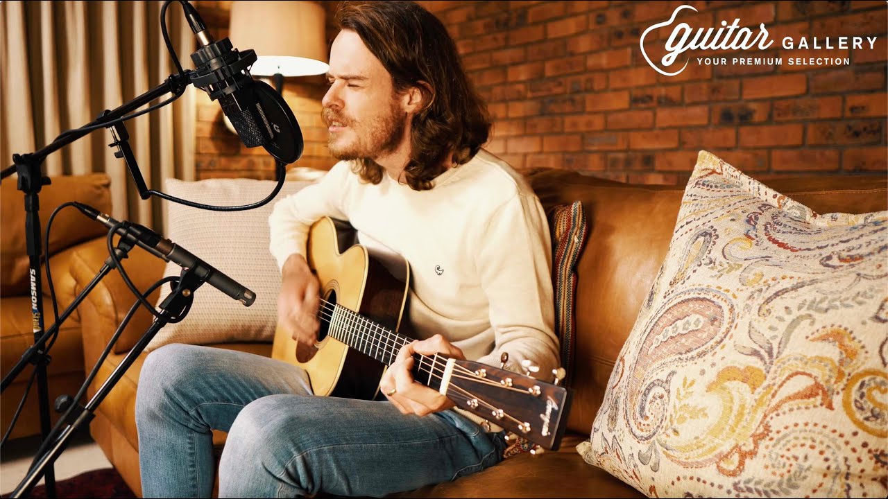 Bourgeois Vintage OM Touchstone - Faraway George performs 