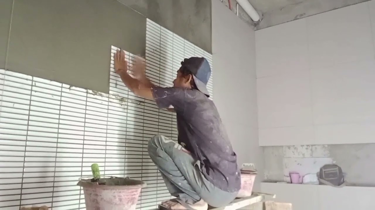 cara pemasangan keramik mozaik kamar mandi