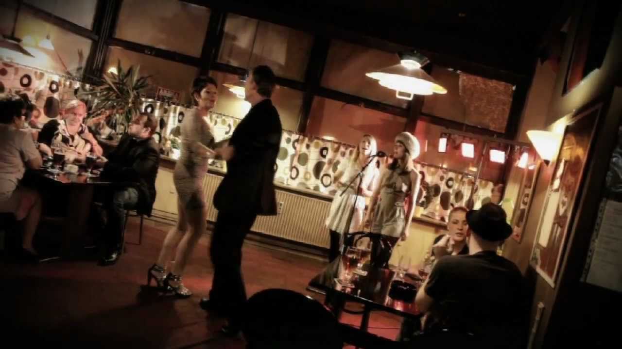MIN KLUB FØRST feat Alberte & Josefine Winding - OFFICIAL VIDEO (Rosa Lux version)