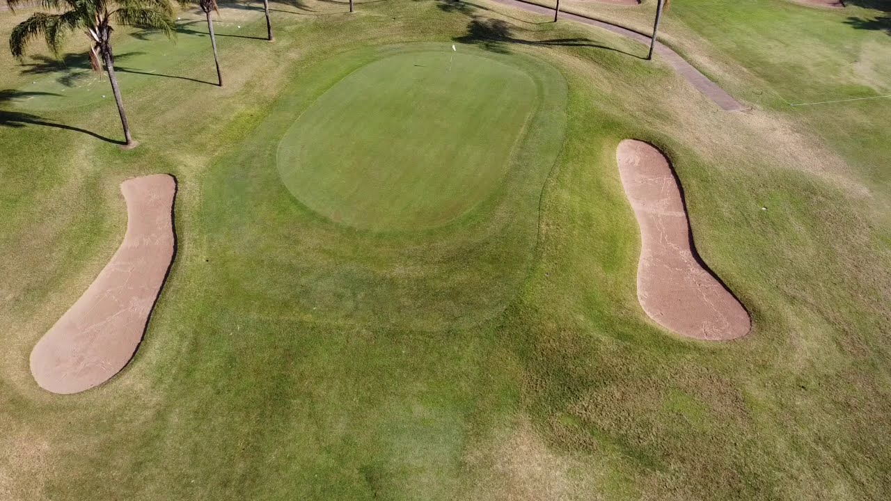 Mount Edgecombe Country Club - 1st hole on The Woods  - ccemvideos