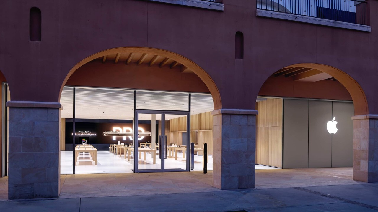 Tucson, La Encantada - United States · Apple.com · 2026