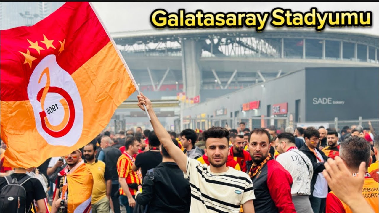اجواء مباراة كلاسيكو التركي بين غلطة سراي وفنربخشه خارج الملعب