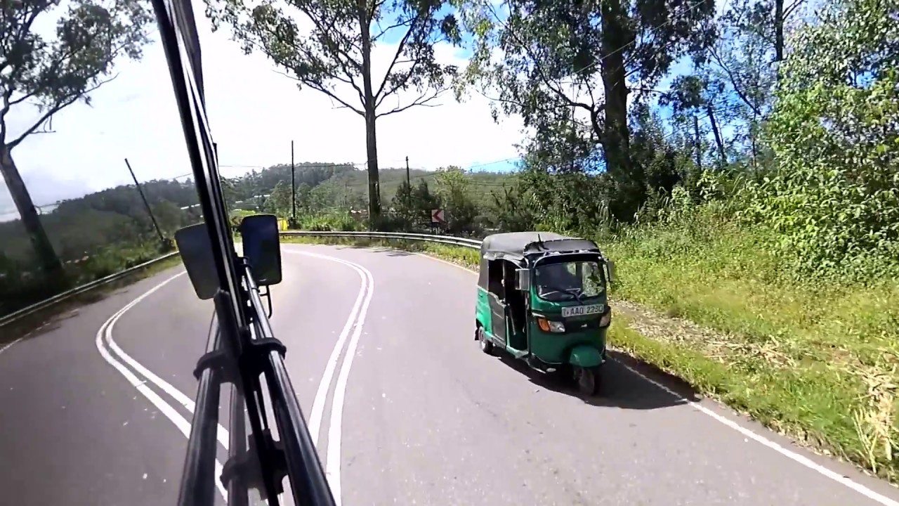 Sri Lanka bus travel