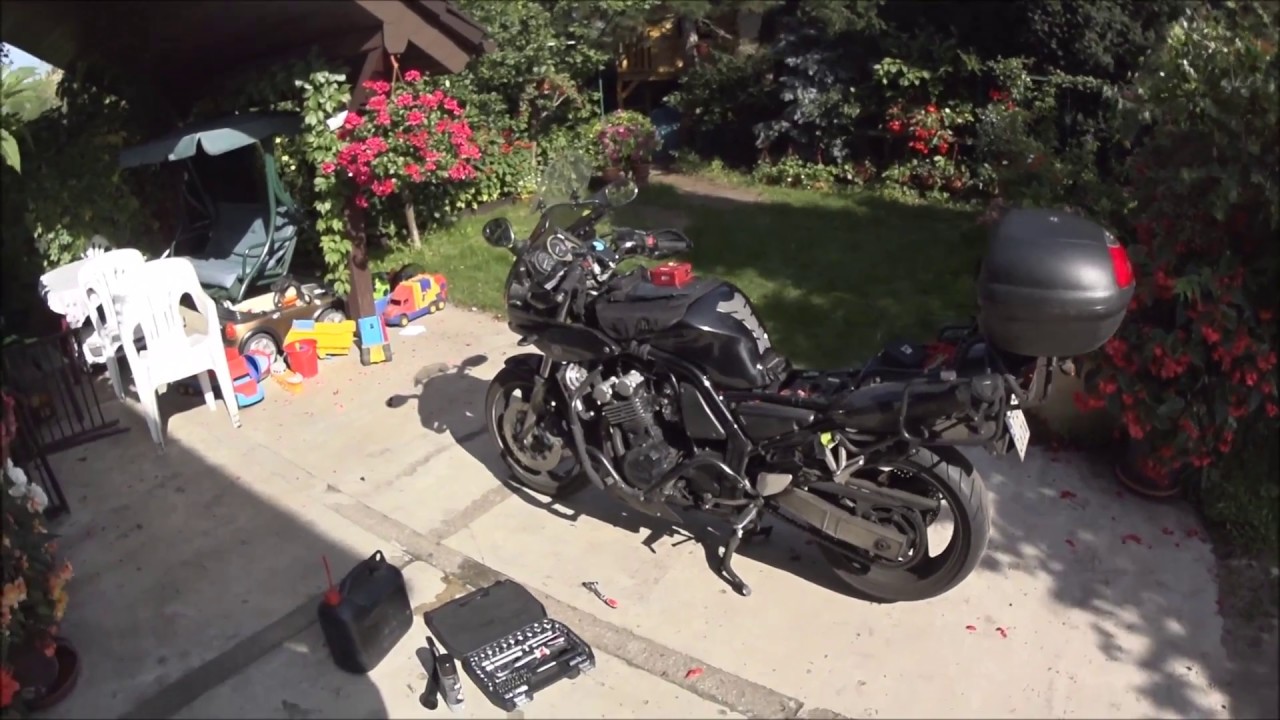 FZS 600 - Wyreguluj to w moto zanim sobie zrobisz krzywdę.