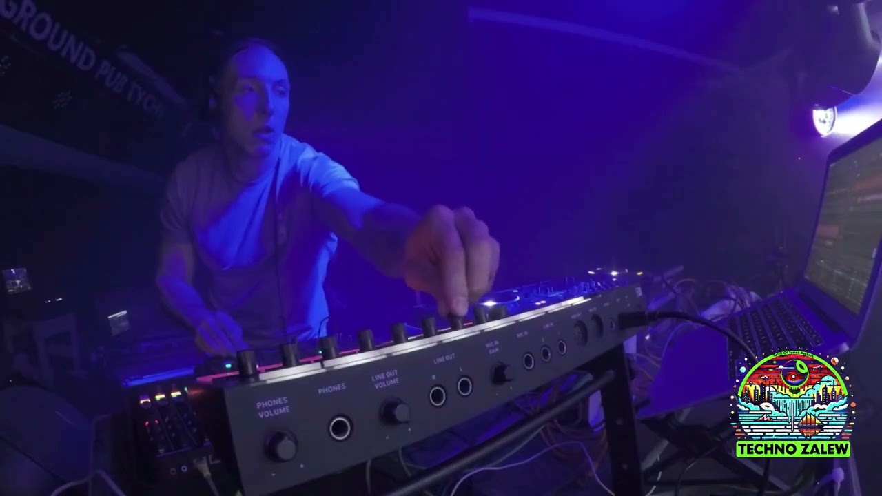 Matt Fox set at Techno Underground by Techno Zalew Tychy Poland 