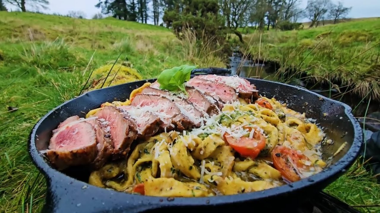 The Best Pasta 🍝 🤤 With Juicy Steak