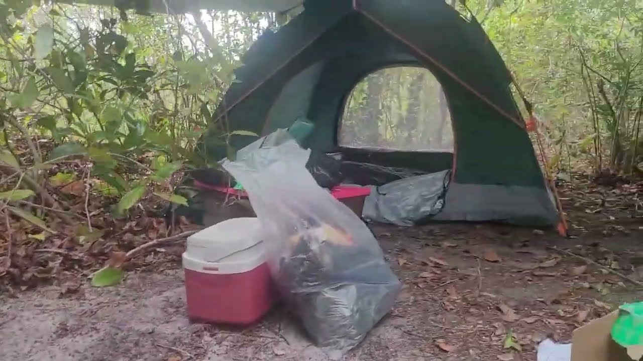 Camping Selvagem de Caiaque: Pesca Difícil em um Paraíso Escondido
