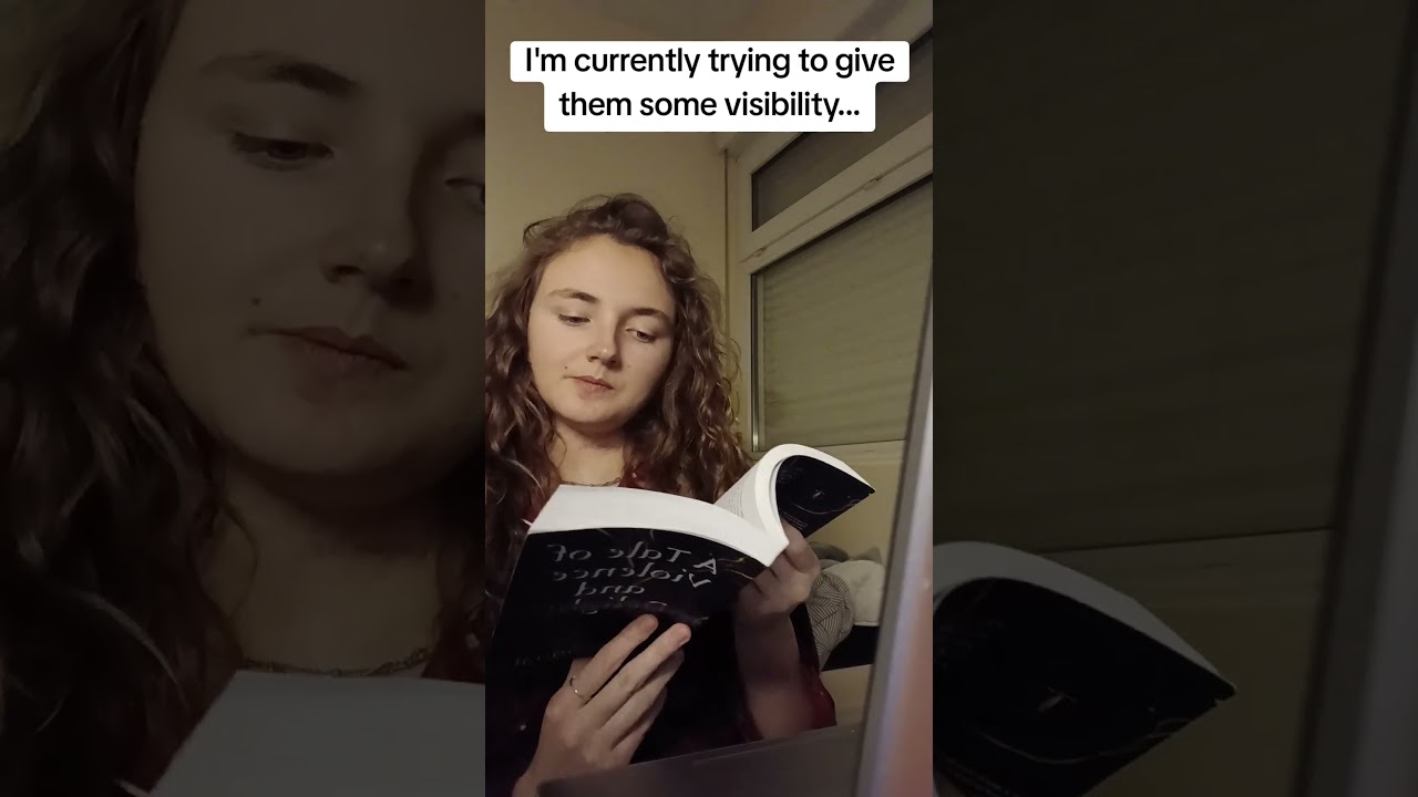 Small author of sapphic books here! #